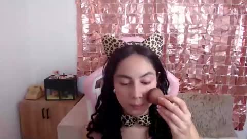 niky_blue online show from 10.14.25