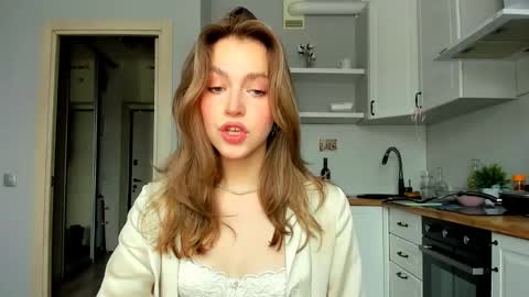 Veronica online show from 02.13.25