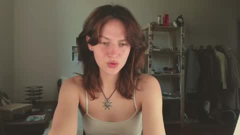Snapshot of niky_jess chatting on 05.25.26 Veronica online show from 05.25.26