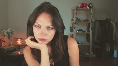 Snapshot of niky_jess chatting on 08.08.26 Veronica online show from 08.08.26