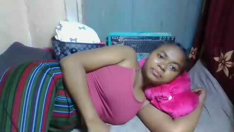 nilah online show from 04.18.26