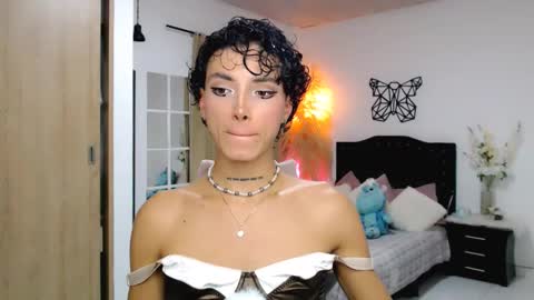 Nilam online show from 02.23.25