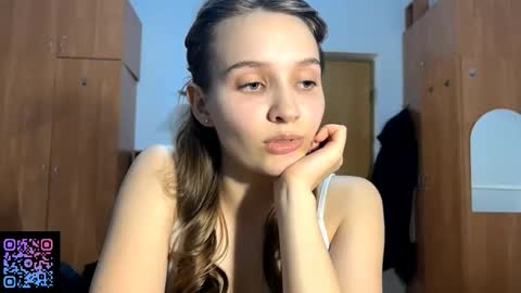 Snapshot of nildameisler chatting on 02.28.26 kk online show from 02.28.26