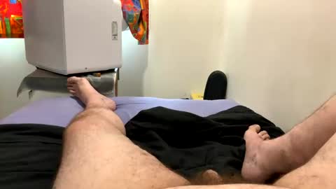 nillabear81 online show from 01.26.25