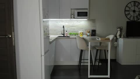 Bella online show from 02.05.26