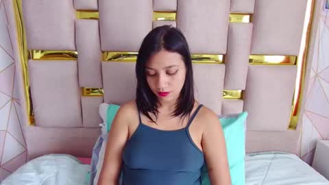 Nina Carther online show from 03.04.26