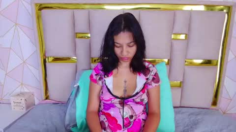 Nina Carther online show from 05.06.26