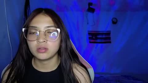 nina_hot59 online show from 05.27.26
