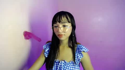 Snapshot of nina_mochikiss21 chatting on 06.29.26 Nina online show from 06.29.26