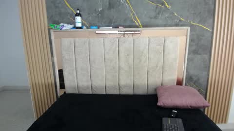 Snapshot of nina_wood11 chatting on 01.16.26 nina online show from 01.16.26