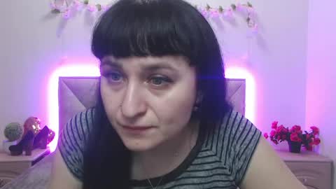 Snapshot of ninaflawlees chatting on 05.14.26 ninaflawlees online show from 05.14.26