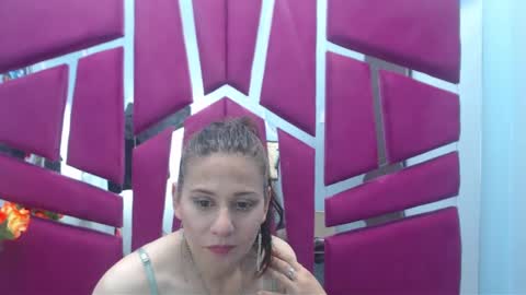 Nina online show from 03.05.25