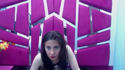 Nina online show from 03.07.25