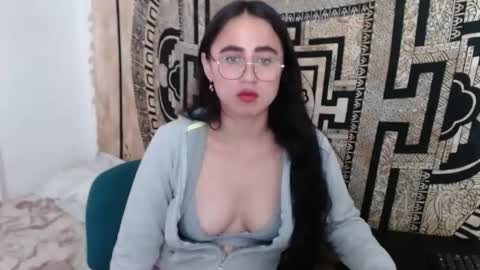 Snapshot of ninakravtz chatting on 02.03.25 N I N A online show from 02.03.25