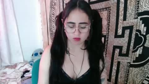 Snapshot of ninakravtz chatting on 09.24.25 N I N A online show from 09.24.25