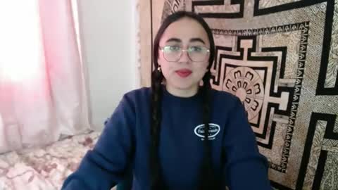 Snapshot of ninakravtz chatting on 09.30.25 N I N A online show from 09.30.25