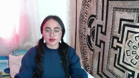 Snapshot of ninakravtz chatting on 10.20.25 N I N A online show from 10.20.25