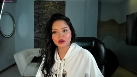  Nina  online show from 06.05.26