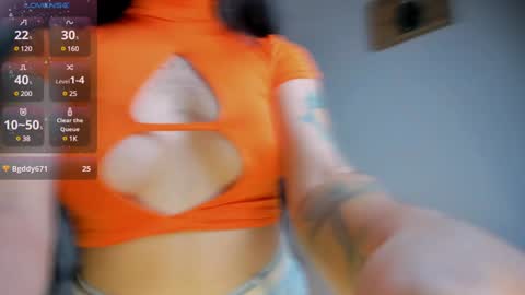 ninamonroee online show from 12.10.24