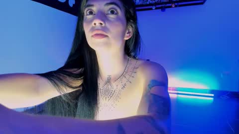 ninamonroee online show from 03.08.26