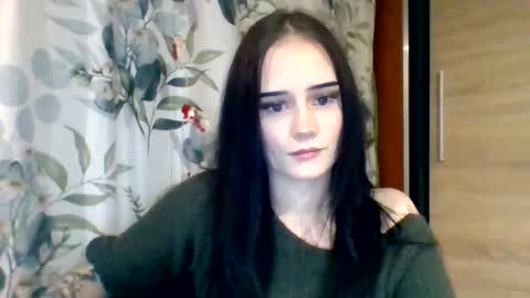 Nina online show from 12.17.25