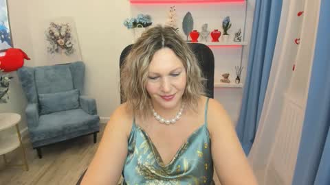 ninastarle online show from 02.05.26