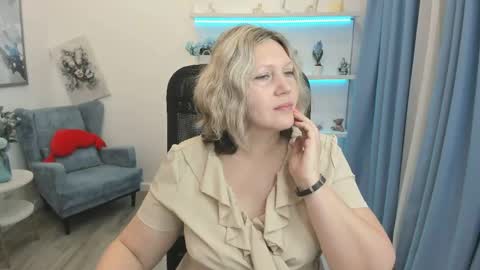 Snapshot of ninastarle chatting on 06.07.26 ninastarle online show from 06.07.26