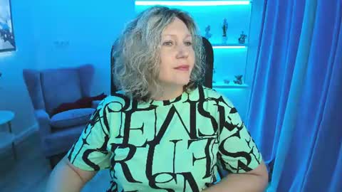 Snapshot of ninastarle chatting on 06.22.26 ninastarle online show from 06.22.26