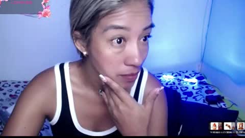 Snapshot of ninatinydoll1 chatting on 05.17.26 ninatinydoll1 online show from 05.17.26