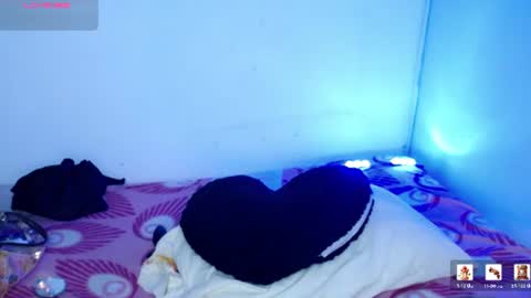 Snapshot of ninatinydoll1 chatting on 06.26.26 ninatinydoll1 online show from 06.26.26
