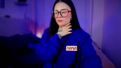 ninavolkov online show from 10.02.25