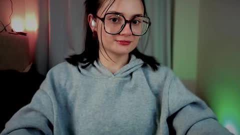 ninavolkov online show from 10.27.25