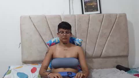 nini_smith online show from 04.25.26