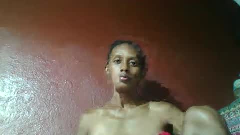 Snapshot of ninie246746 chatting on 01.28.25 ninie246746 online show from 01.28.25