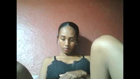 Snapshot of ninie246746 chatting on 02.13.25 ninie246746 online show from 02.13.25