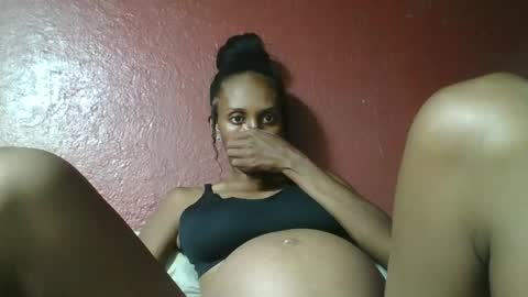 Snapshot of ninie246746 chatting on 03.12.25 ninie246746 online show from 03.12.25