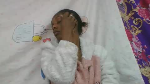 ninie246746 online show from 03.25.26