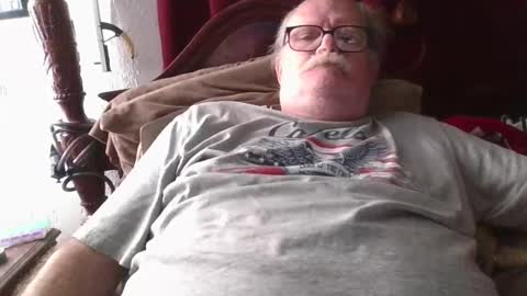 Snapshot of nipplechaser chatting on 09.21.25 nipplechaser online show from 09.21.25