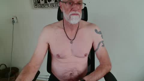 nipplesilverdad55 online show from 11.10.25