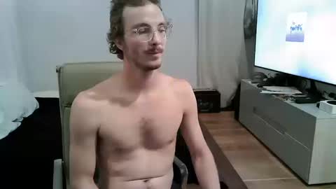 nipsipper online show from 10.13.25