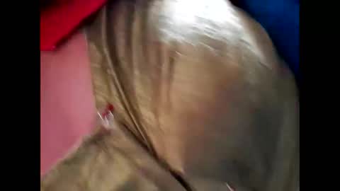 Snapshot of nisha800411 chatting on 01.05.25 Nisha online show from 01.05.25