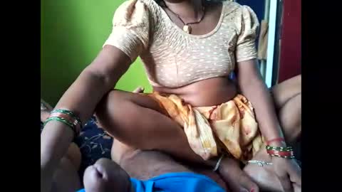 Snapshot of nisha800411 chatting on 10.04.25 Nisha online show from 10.04.25