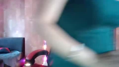 Nishu online show from 09.10.25