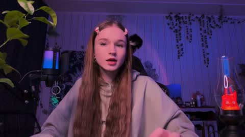 Snapshot of nloraaa chatting on 01.25.25 Tears Lora online show from 01.25.25