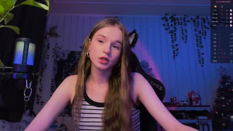 Snapshot of nloraaa chatting on 02.02.25 Tears Lora online show from 02.02.25