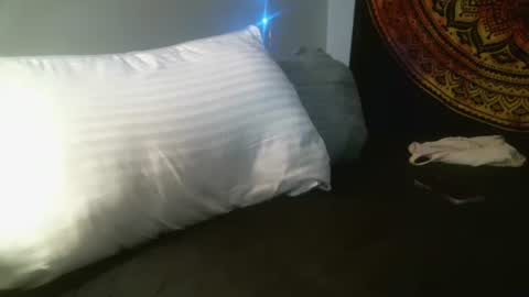 Leah online show from 02.19.25