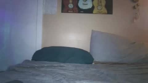 Leah online show from 10.07.25