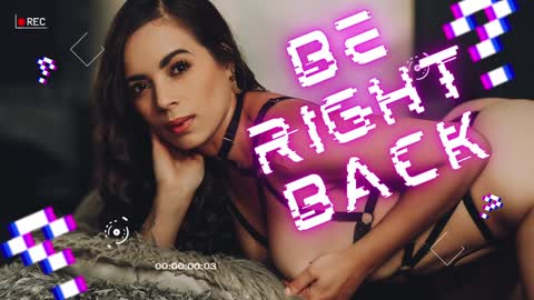   ambarsulliva  online show from 12.30.24