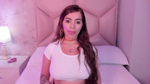   ambarsulliva  online show from 01.15.25