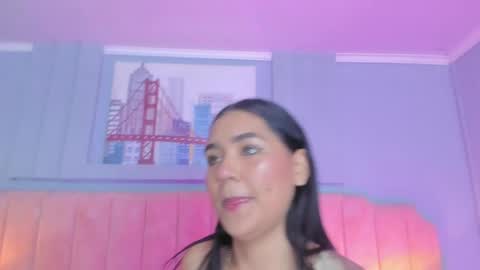 Snapshot of noa_moon chatting on 10.03.25 Noa online show from 10.03.25